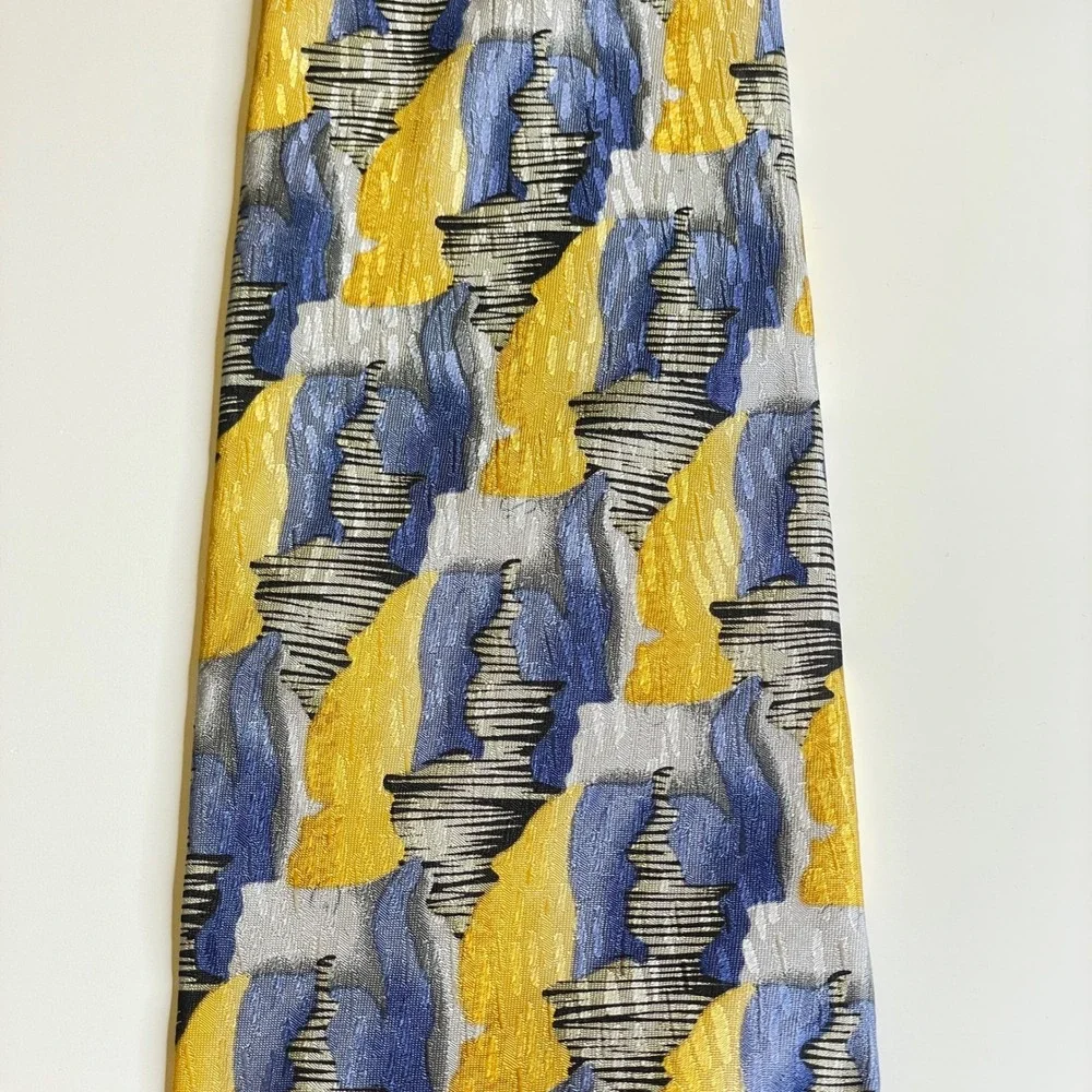 Cocktail Collection Vintage Wine Necktie Mens Blue Yellow Silk Abstract Mod Work
